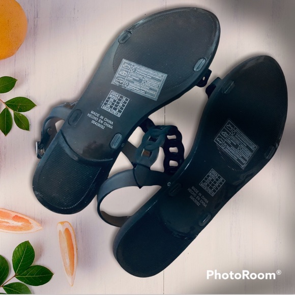 Brand new Forever 21 Black Jelly Plastic Sandals - Picture 2 of 2